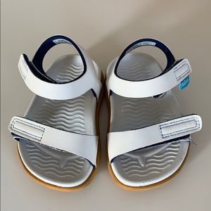 Native Charley Sandal - White - Size C4